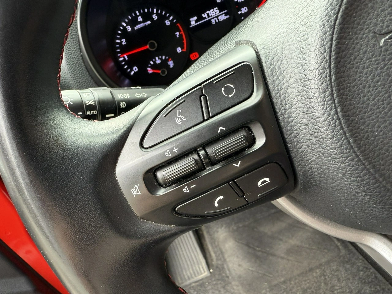 Kia Picanto - Zdjęcie 16