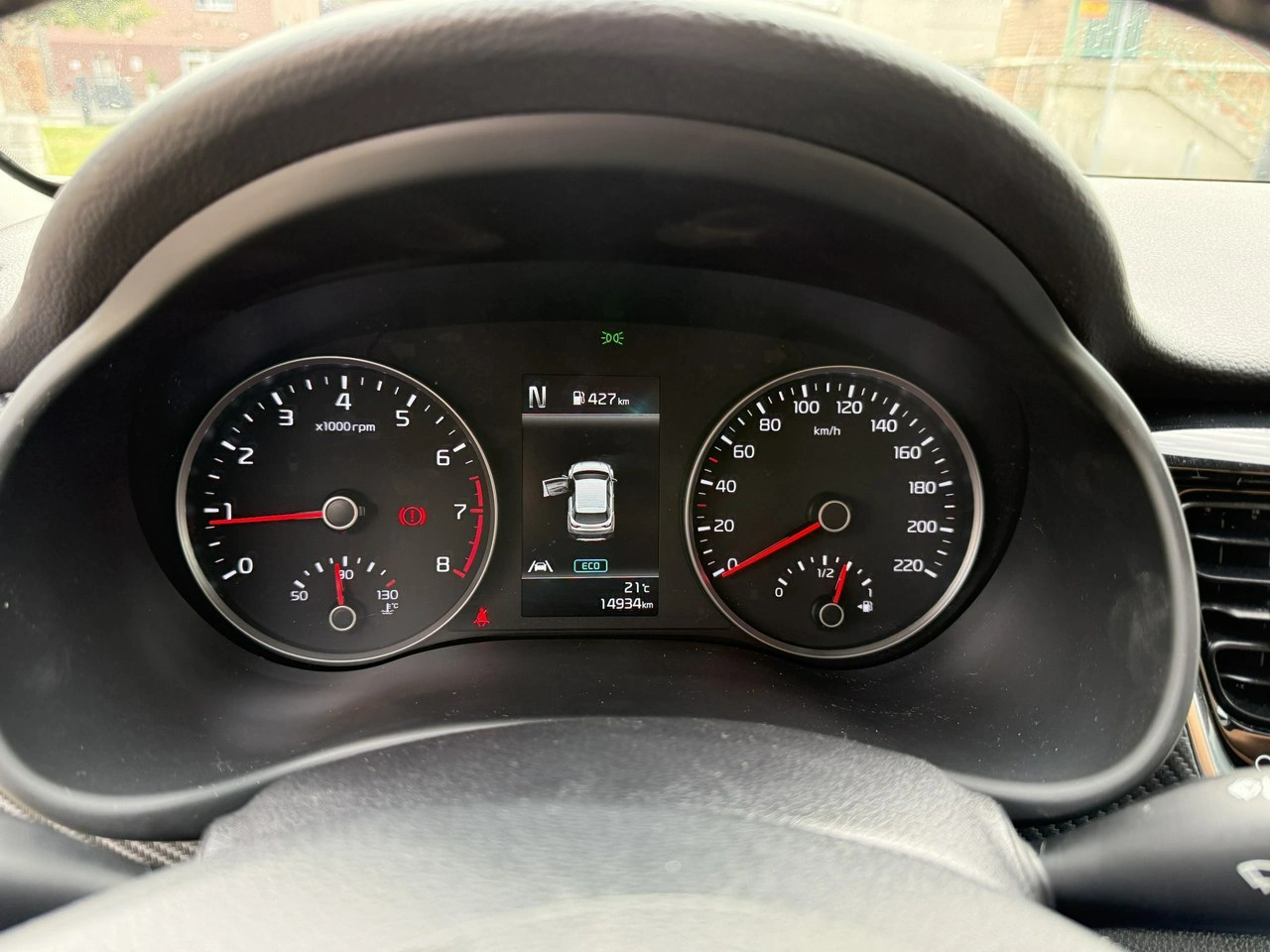 Kia Stonic - Zdjęcie 11