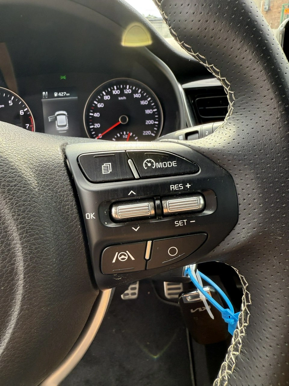 Kia Stonic - Zdjęcie 18