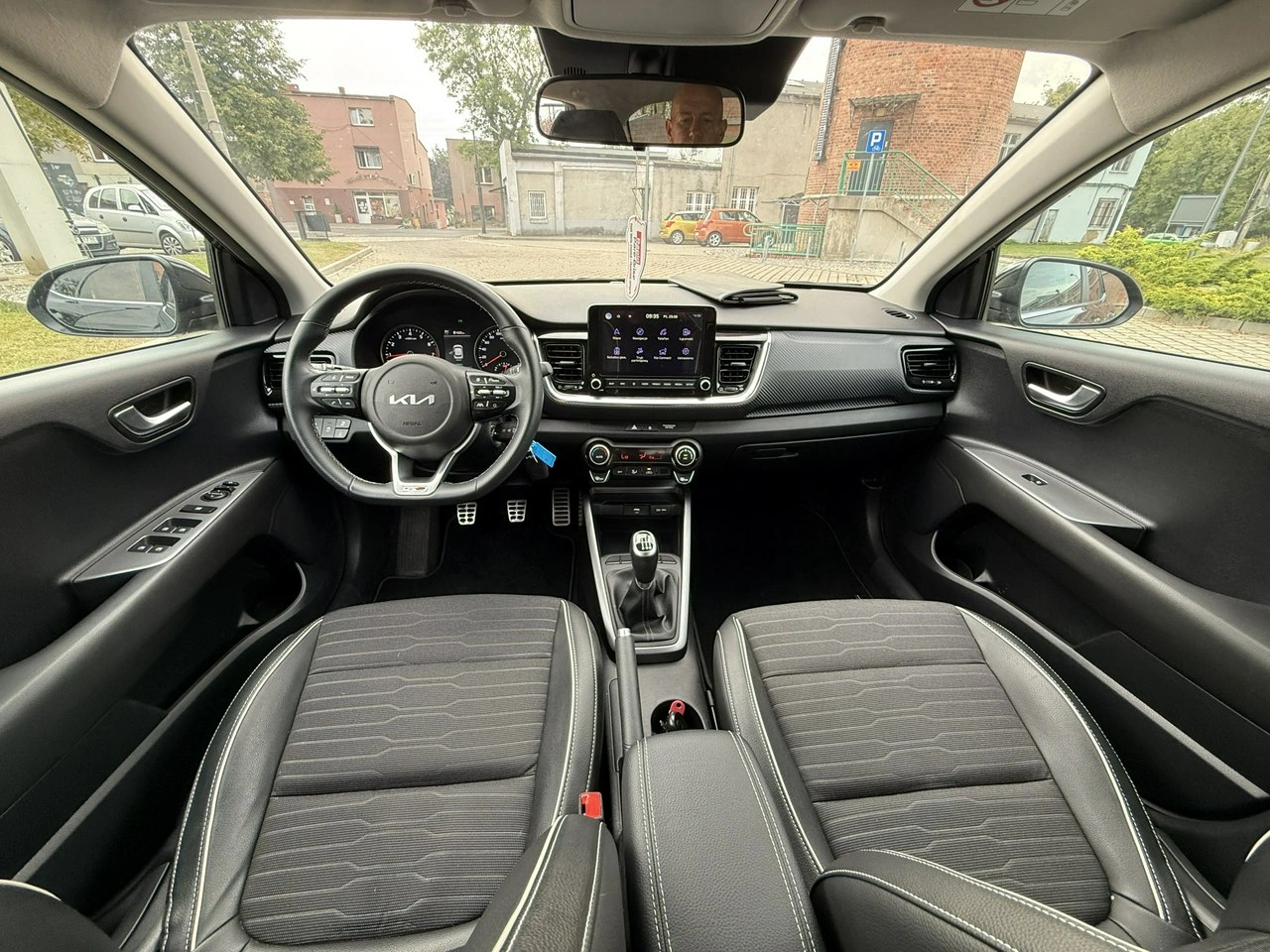 Kia Stonic - Zdjęcie 22