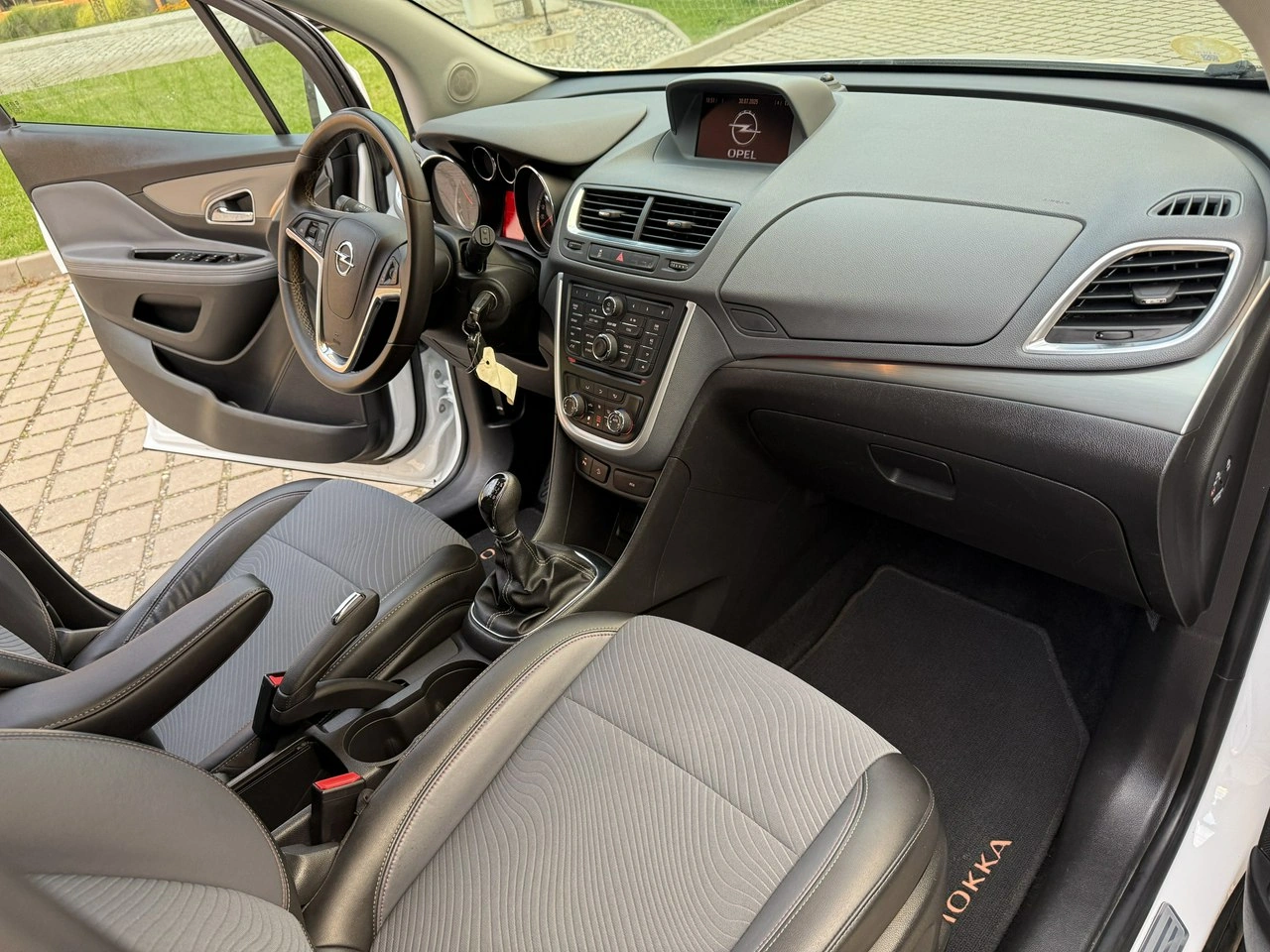 Opel Mokka - Zdjęcie 24