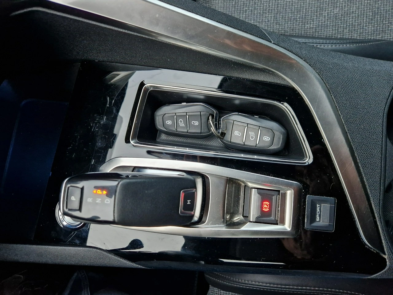 Peugeot 3008 - Zdjęcie 26