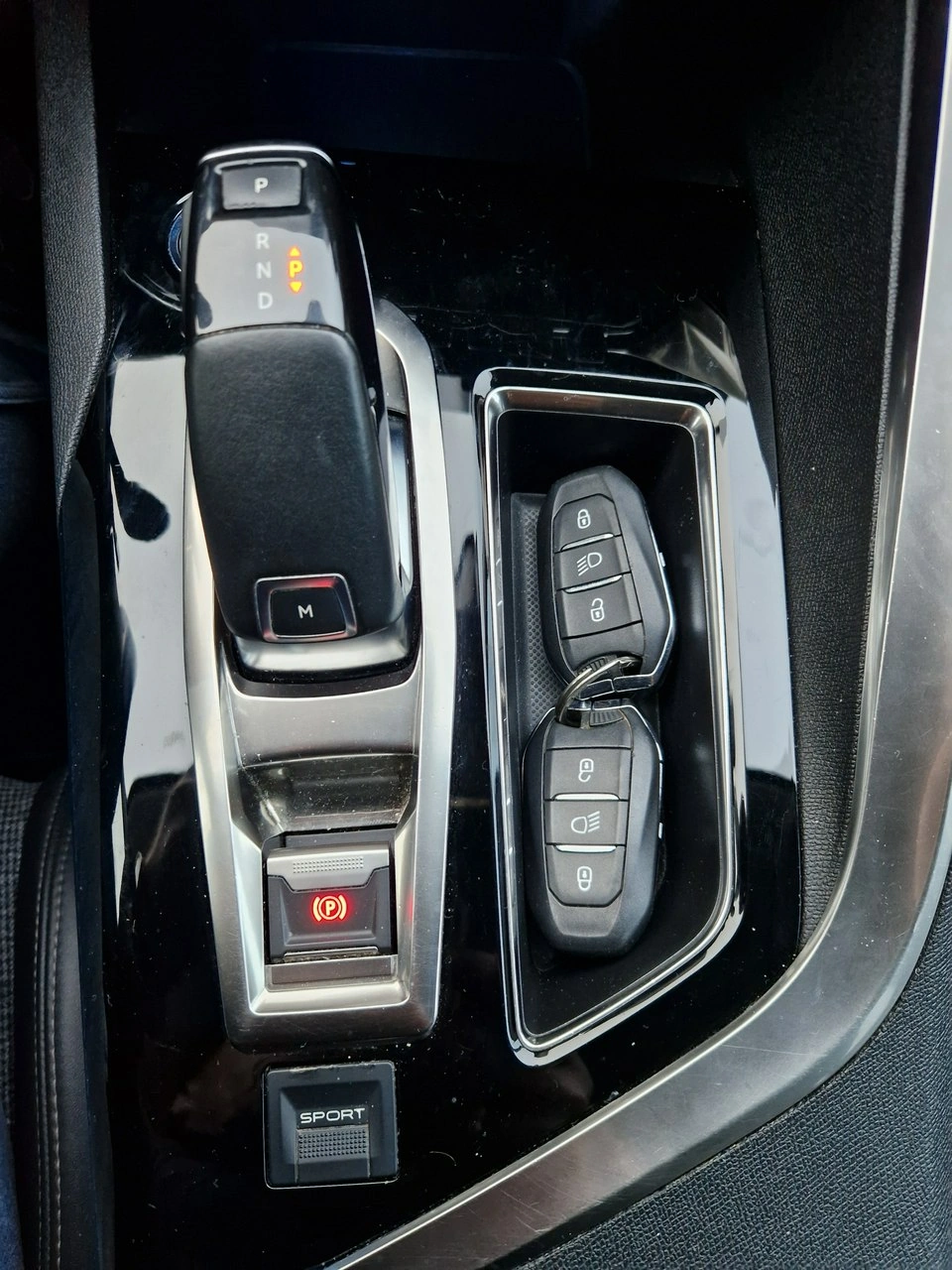 Peugeot 3008 - Zdjęcie 28