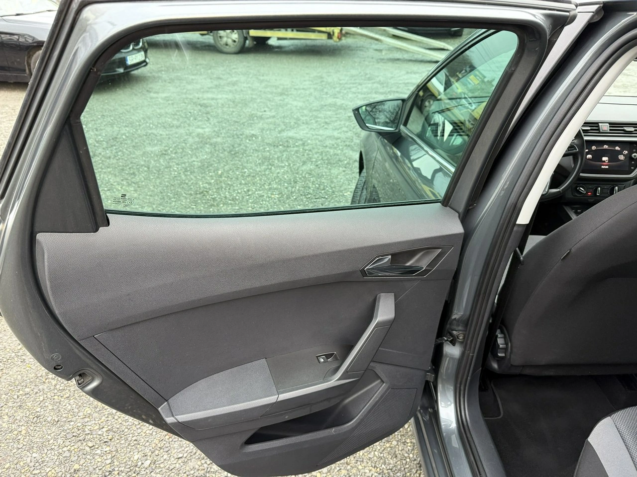 Seat Ibiza - Zdjęcie 10