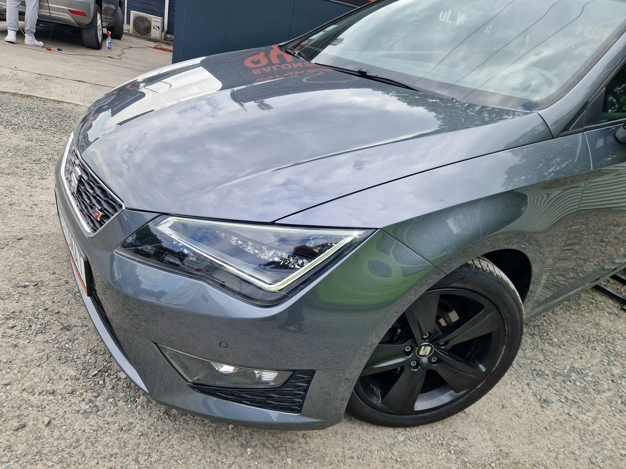 Seat Leon - Zdjęcie 8