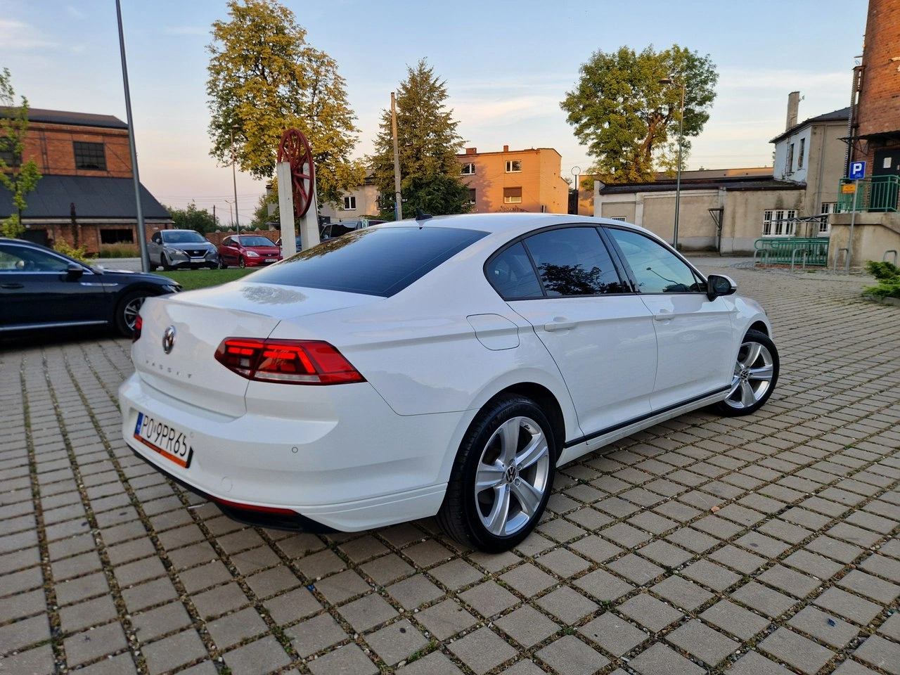Volkswagen Passat - Zdjęcie 9