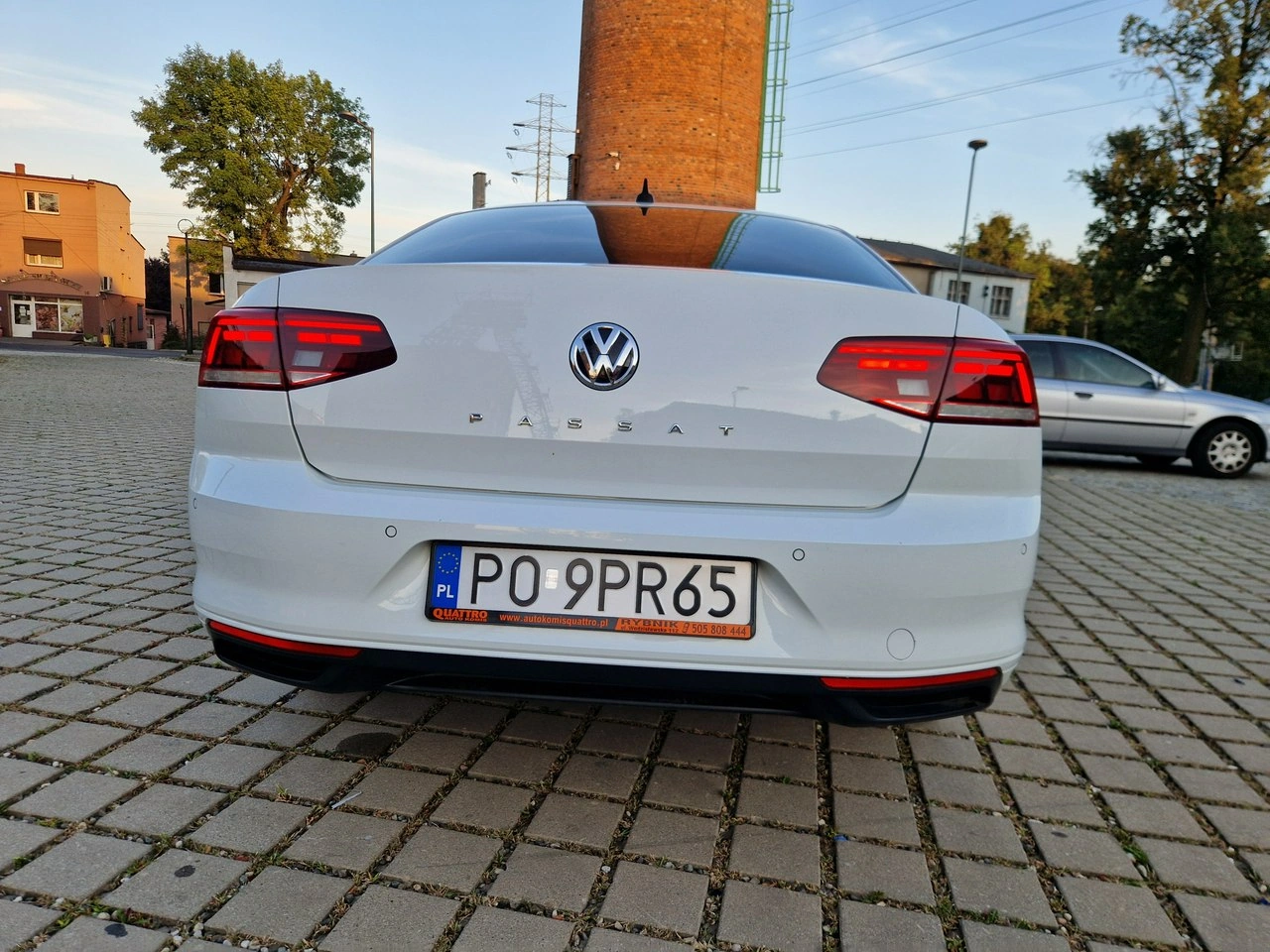 Volkswagen Passat - Zdjęcie 10