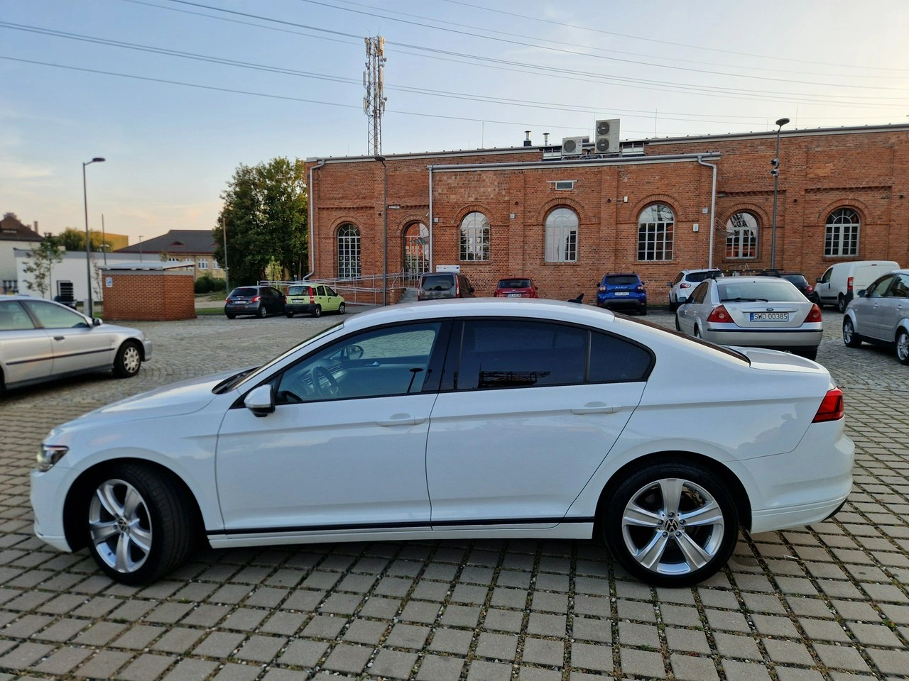 Volkswagen Passat - Zdjęcie 13