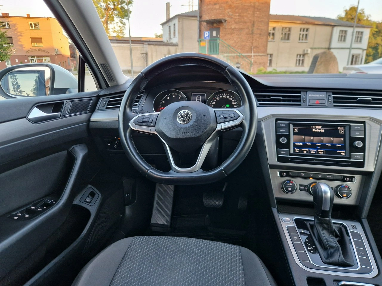 Volkswagen Passat - Zdjęcie 17