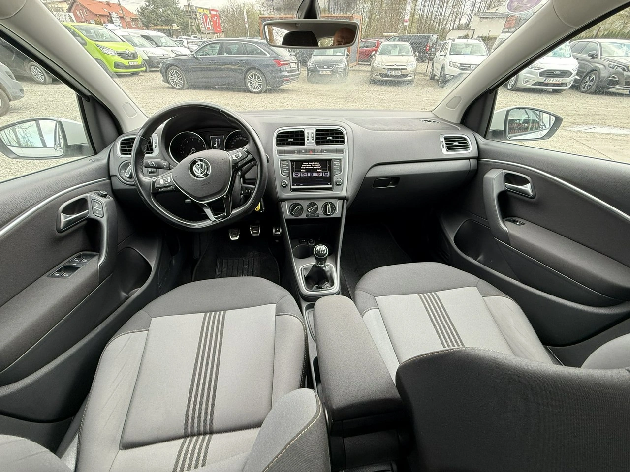 Volkswagen Polo - Zdjęcie 11