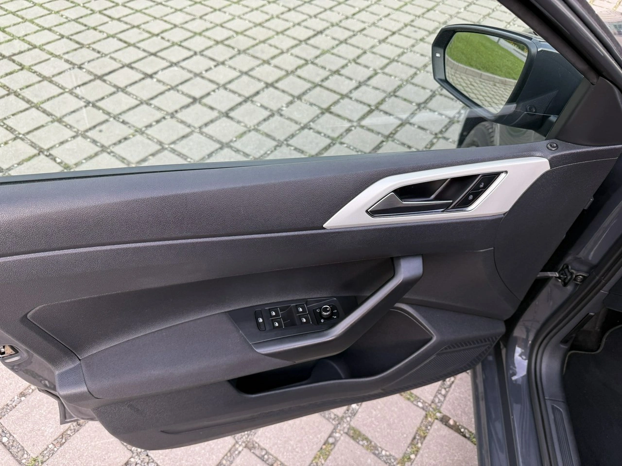 Volkswagen Polo - Zdjęcie 14