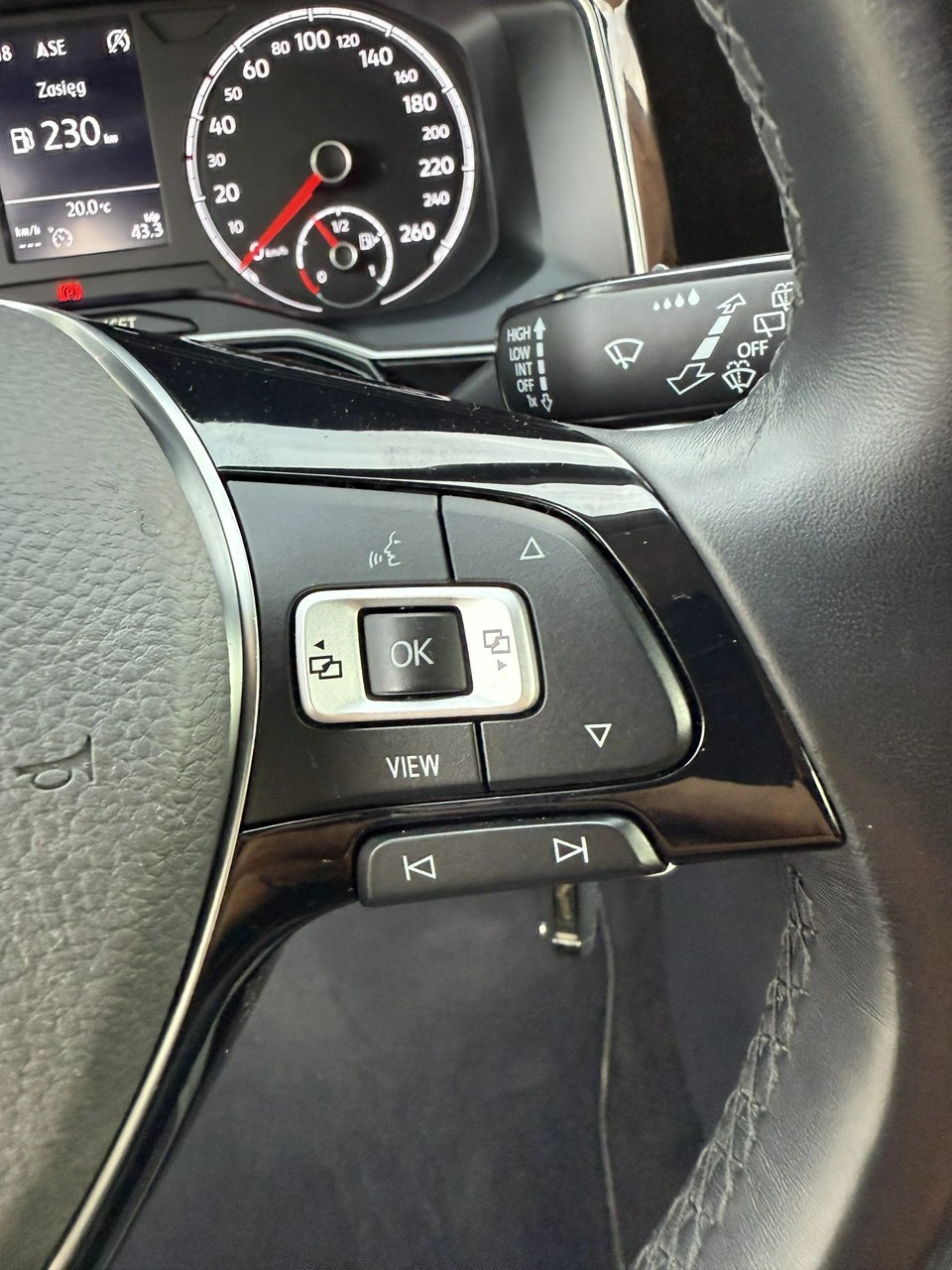 Volkswagen Polo - Zdjęcie 20