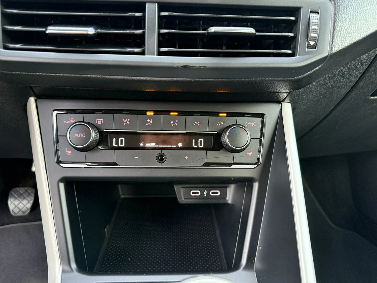 Volkswagen Polo - Zdjęcie 21