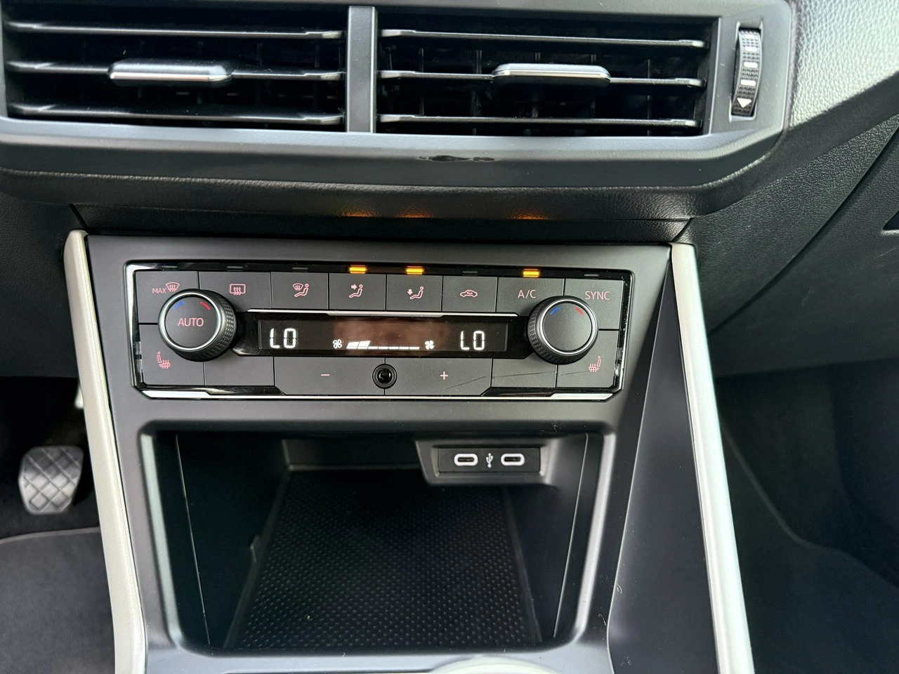 Volkswagen Polo - Zdjęcie 21