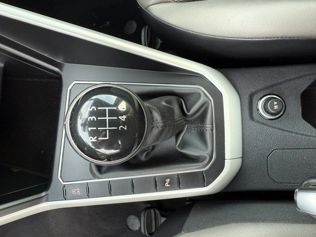 Volkswagen Polo - Zdjęcie 22