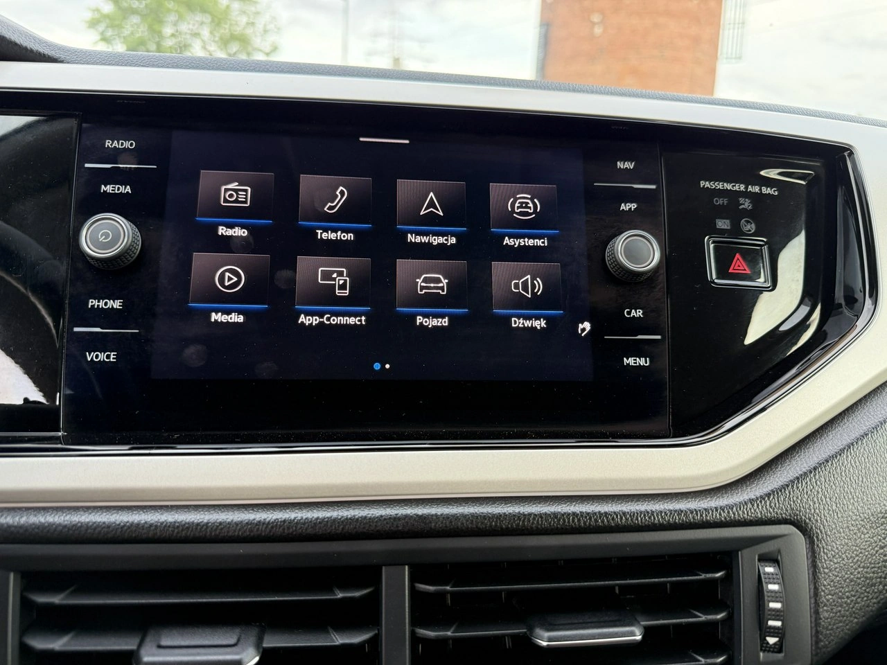 Volkswagen Polo - Zdjęcie 28