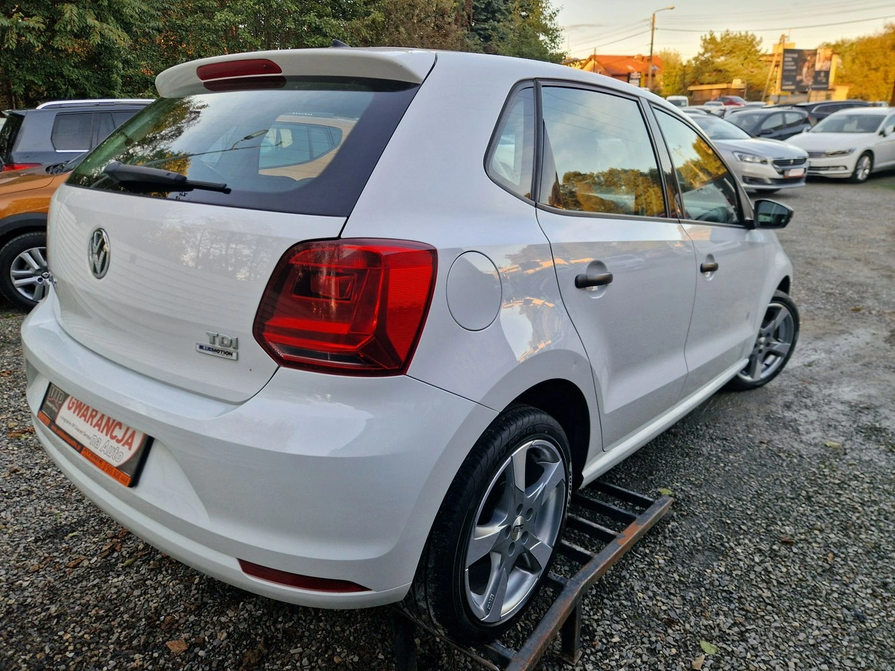 Volkswagen Polo - Zdjęcie 13