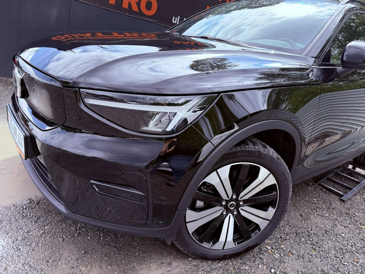 Volvo XC 40 - Zdjęcie 9