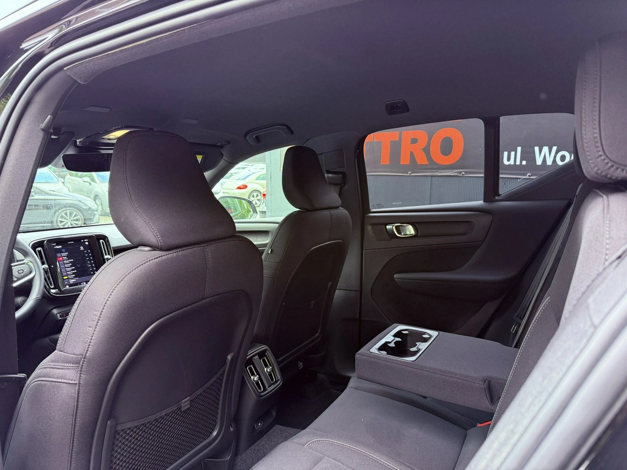 Volvo XC 40 - Zdjęcie 18