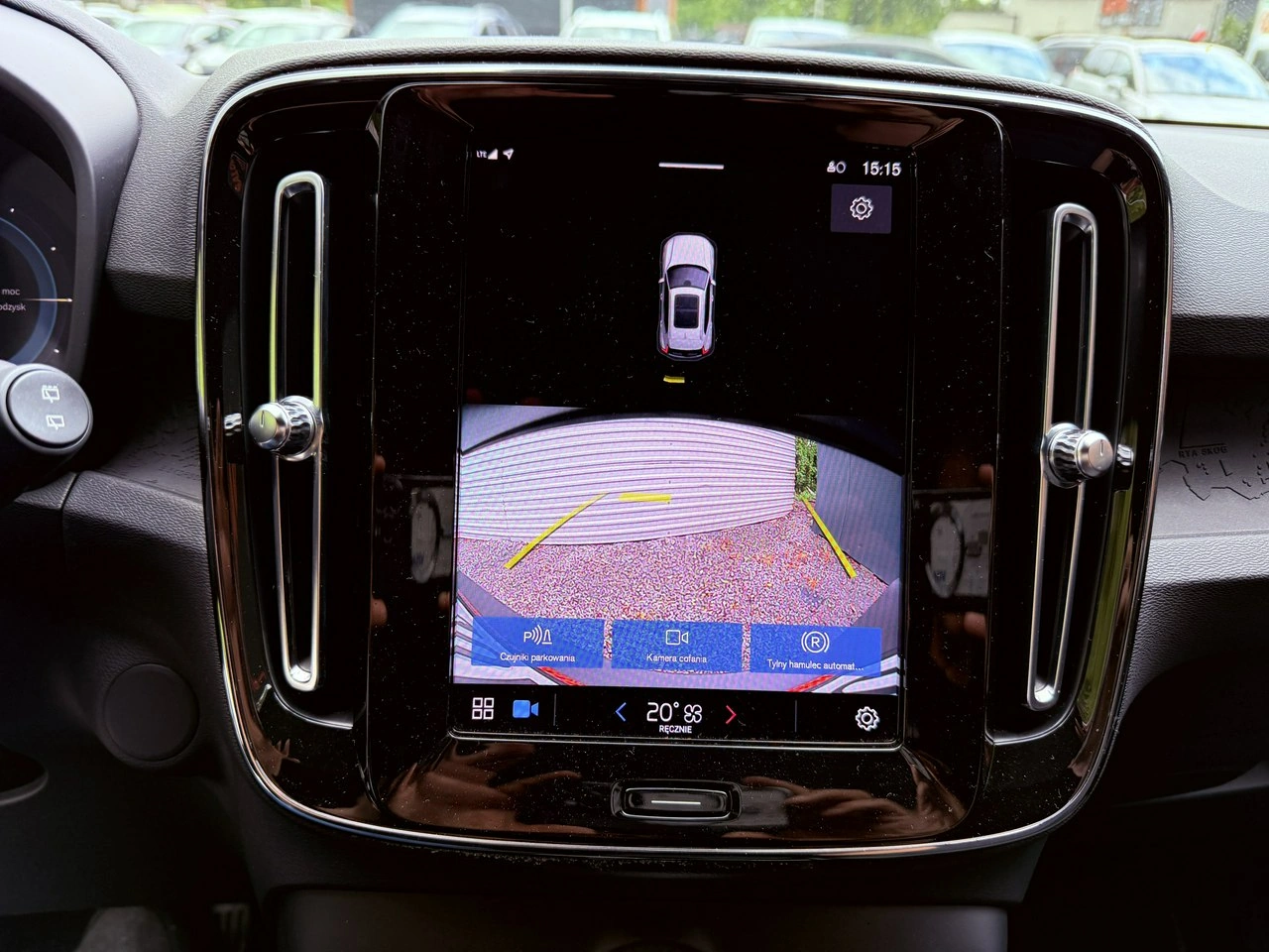 Volvo XC 40 - Zdjęcie 25