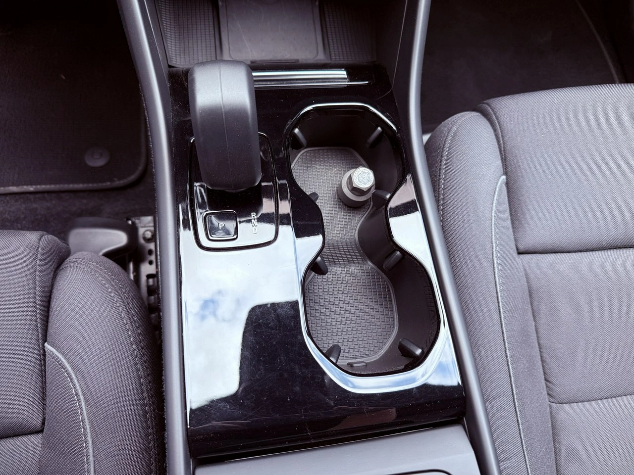 Volvo XC 40 - Zdjęcie 26