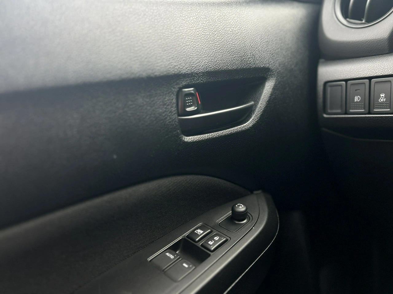 Suzuki Vitara - Zdjęcie 24