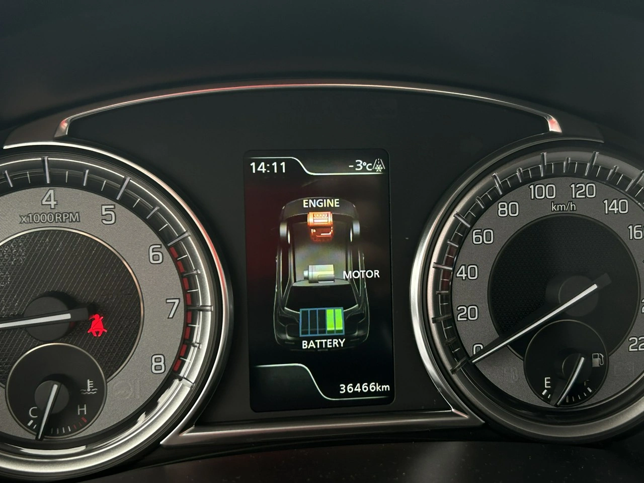 Suzuki Vitara - Zdjęcie 31