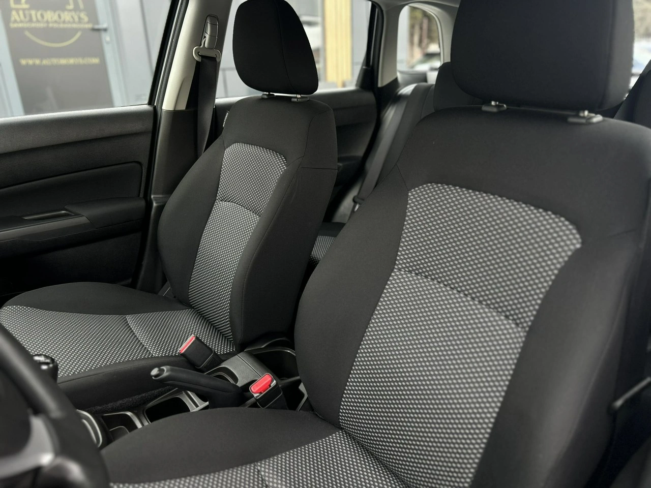 Suzuki Vitara - Zdjęcie 34