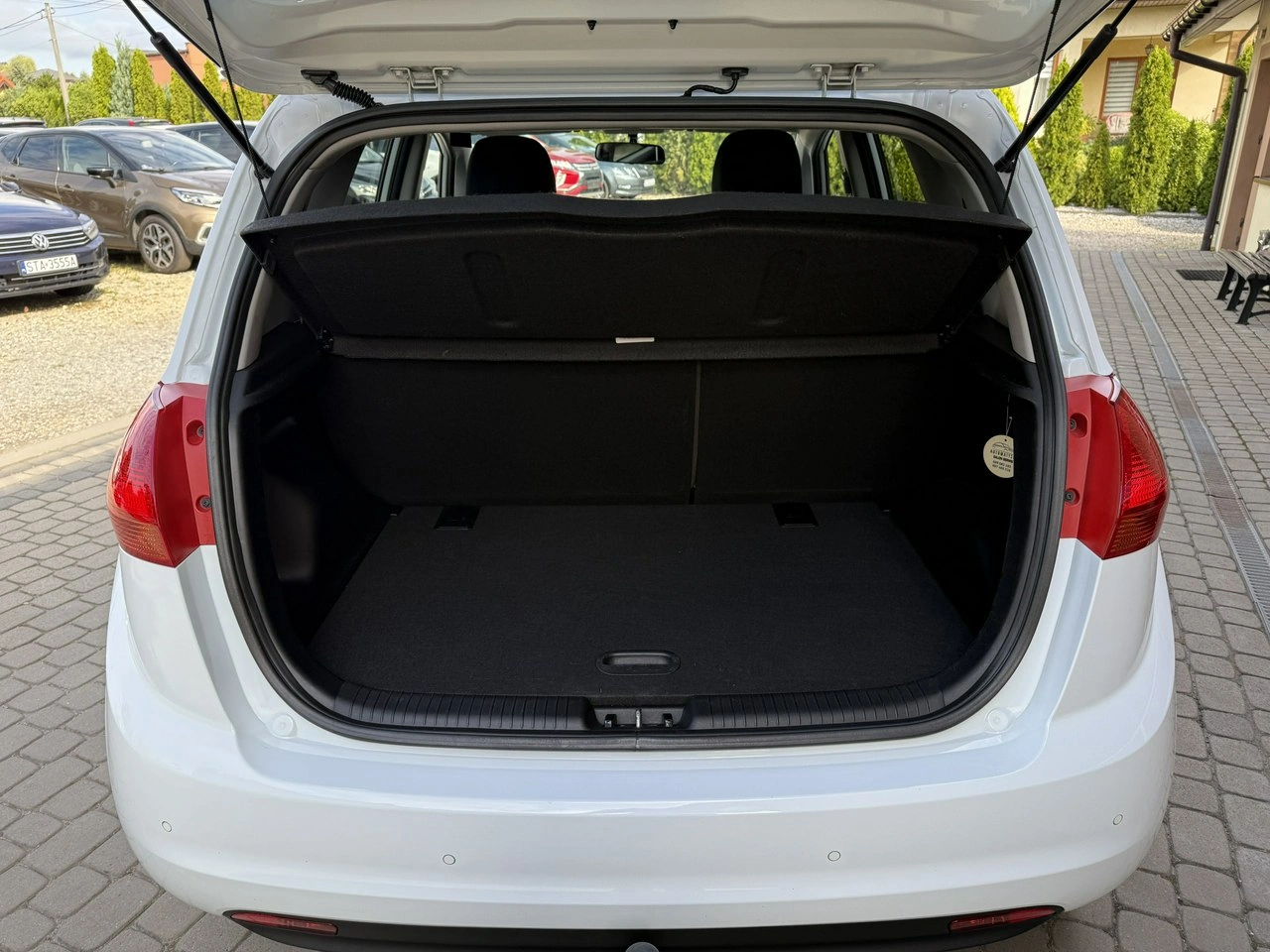 Kia Venga - Zdjęcie 27