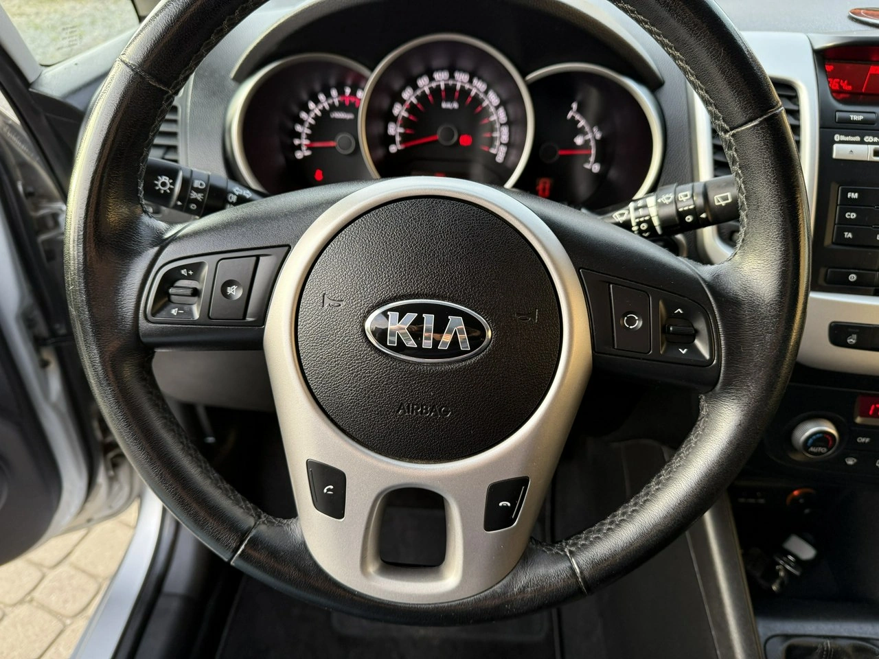 Kia Venga - Zdjęcie 15