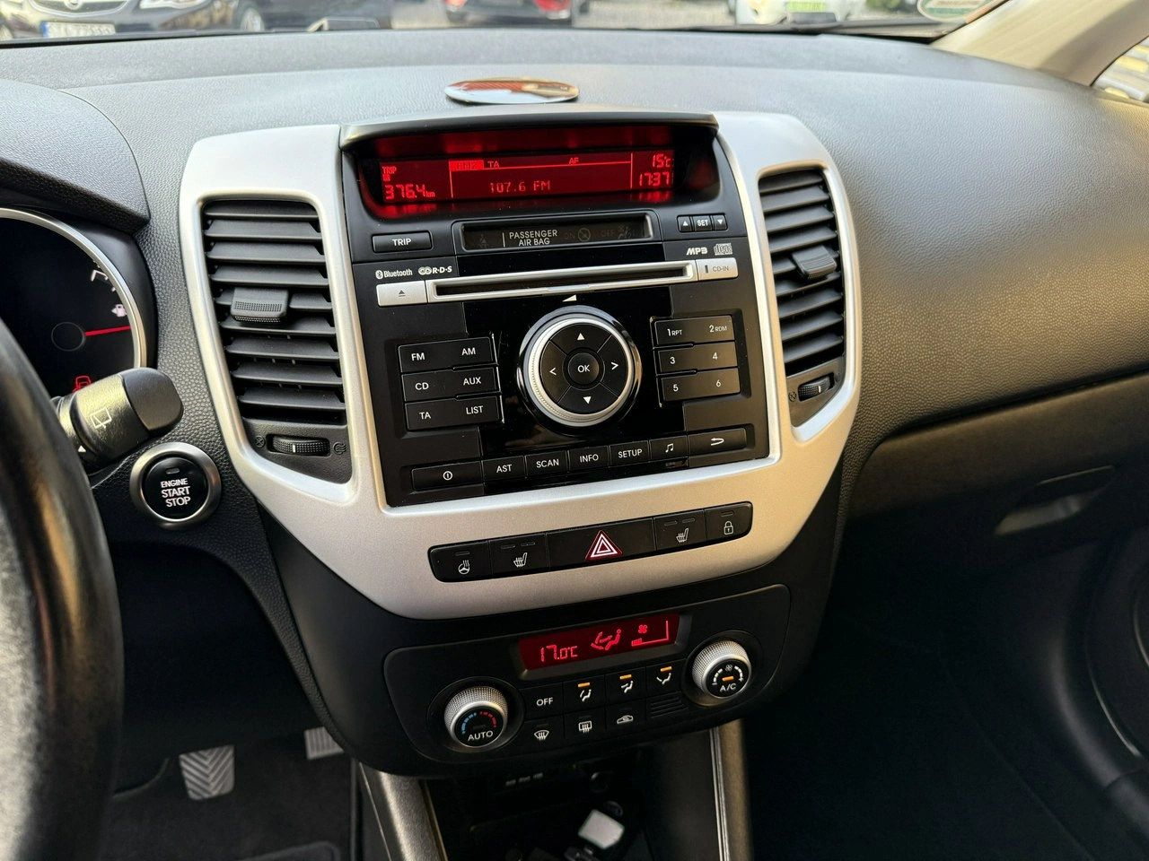 Kia Venga - Zdjęcie 16