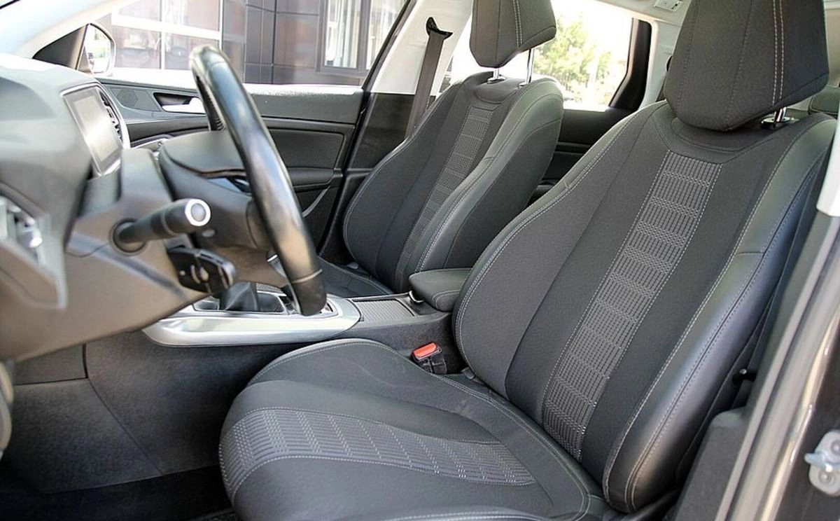 Peugeot 308 - Zdjęcie 23