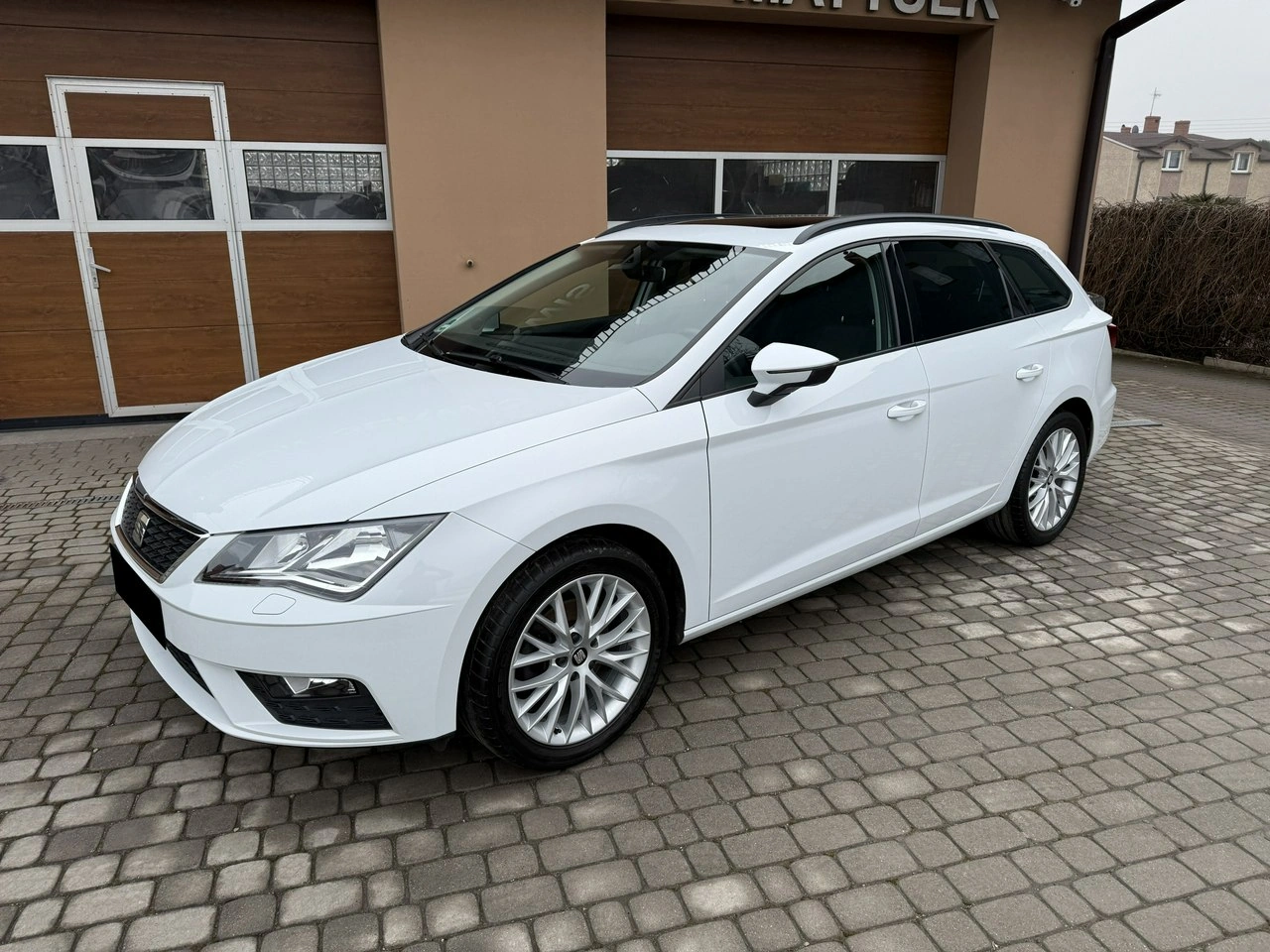 Seat Leon - Zdjęcie 11