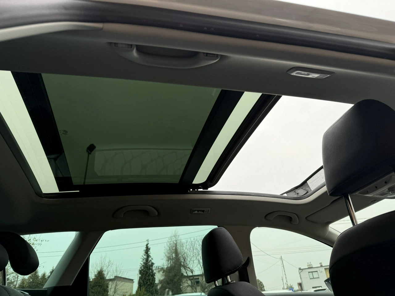 Seat Leon - Zdjęcie 28