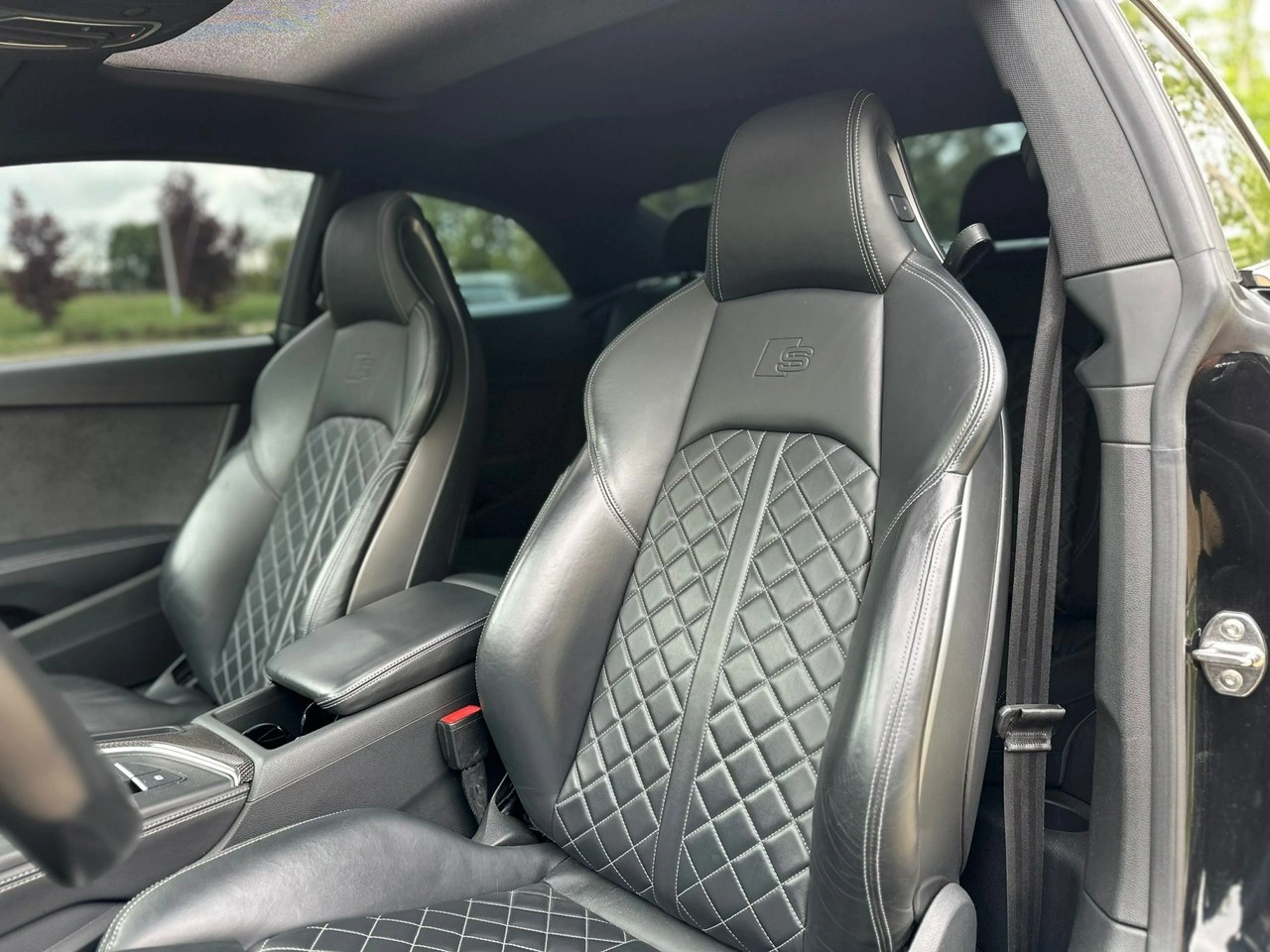 Audi S5 - Zdjęcie 17