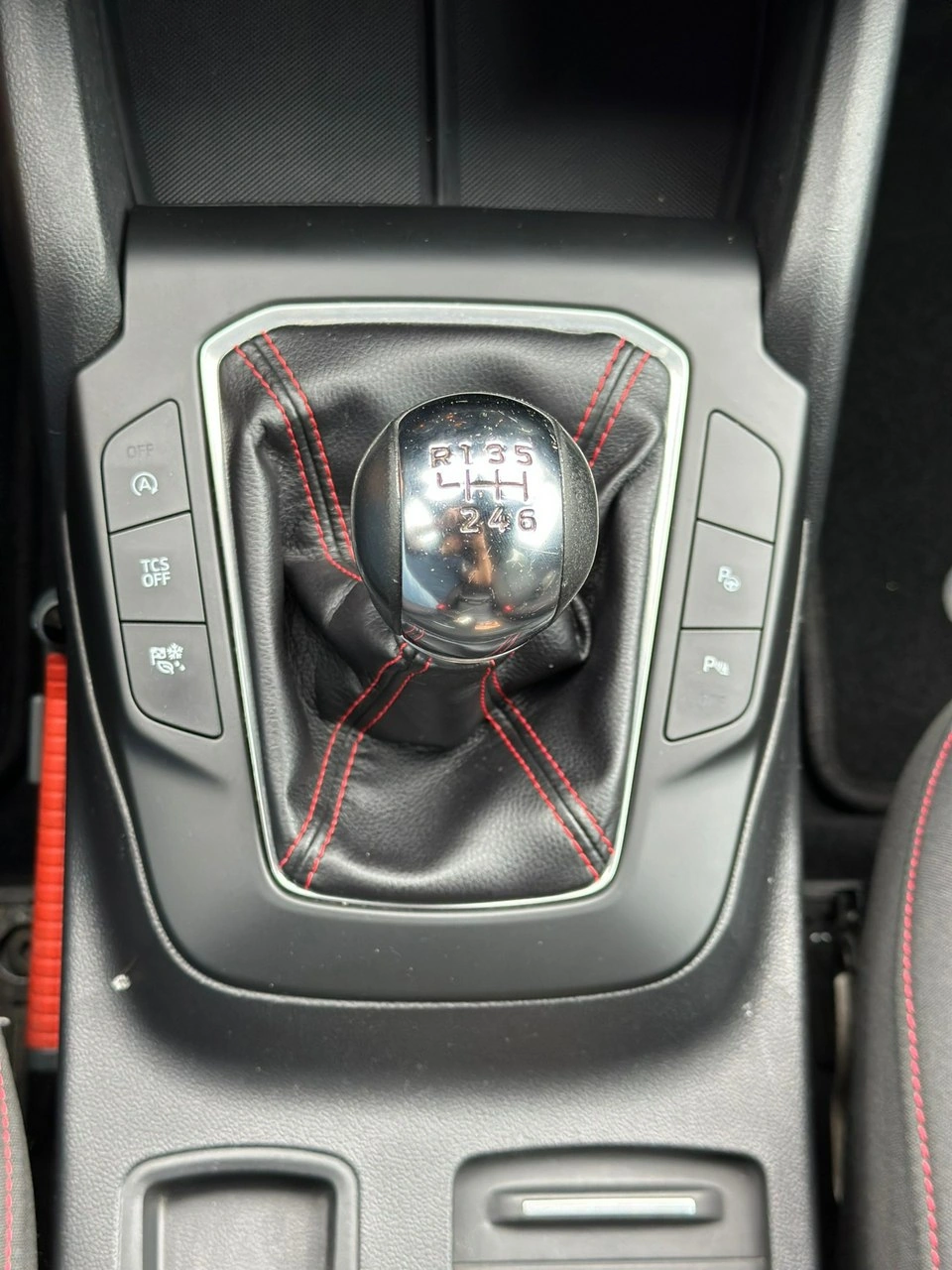 Ford Focus - Zdjęcie 27