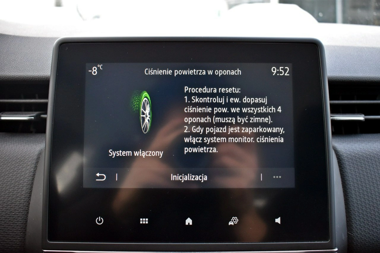 Renault Clio - Zdjęcie 20