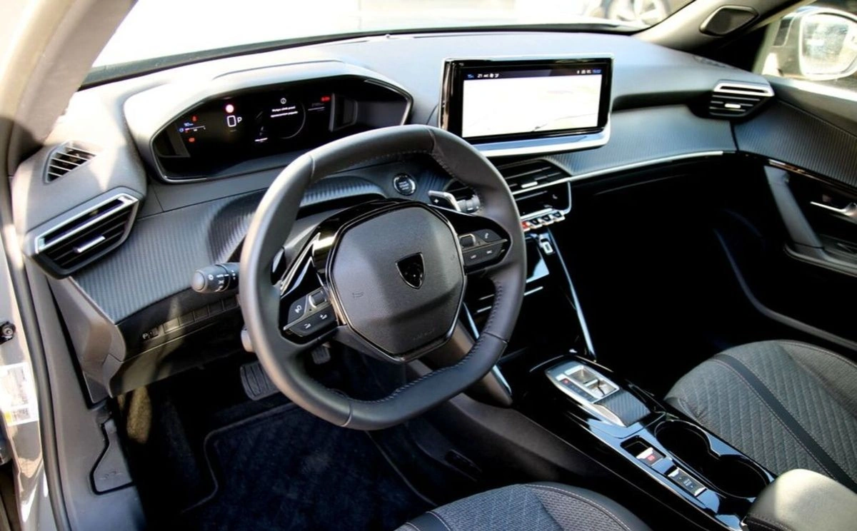 Peugeot 2008 - Zdjęcie 3