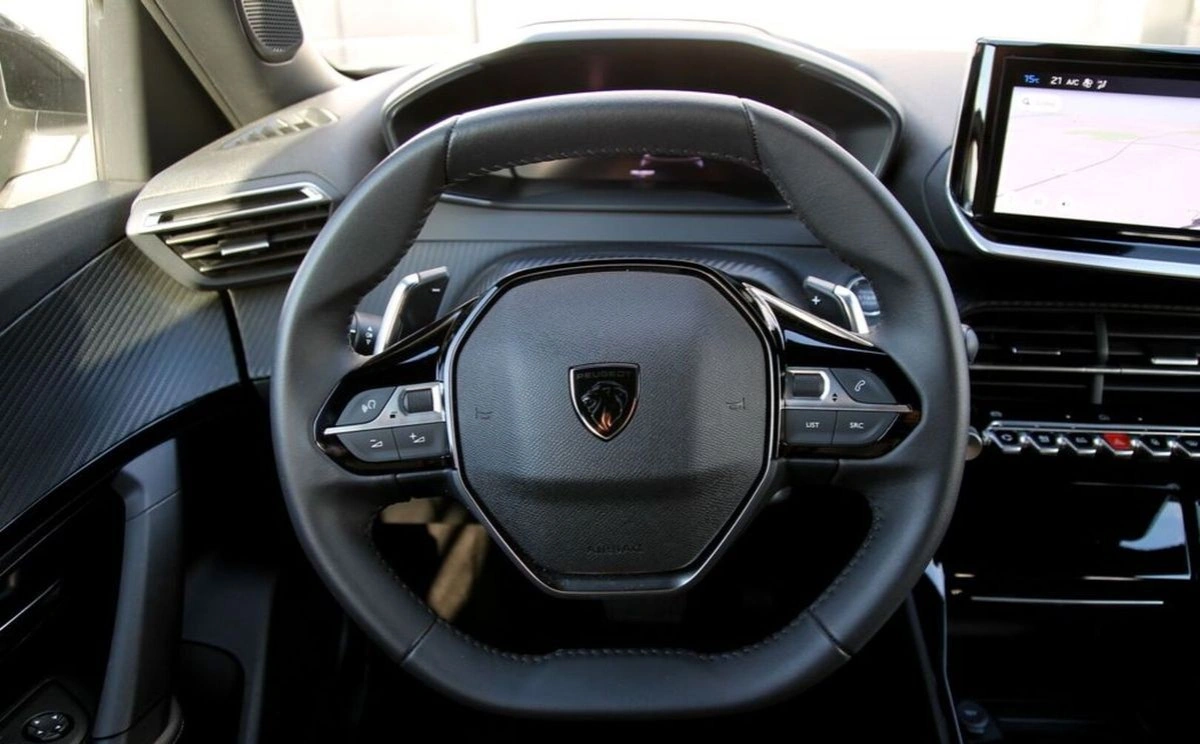 Peugeot 2008 - Zdjęcie 18