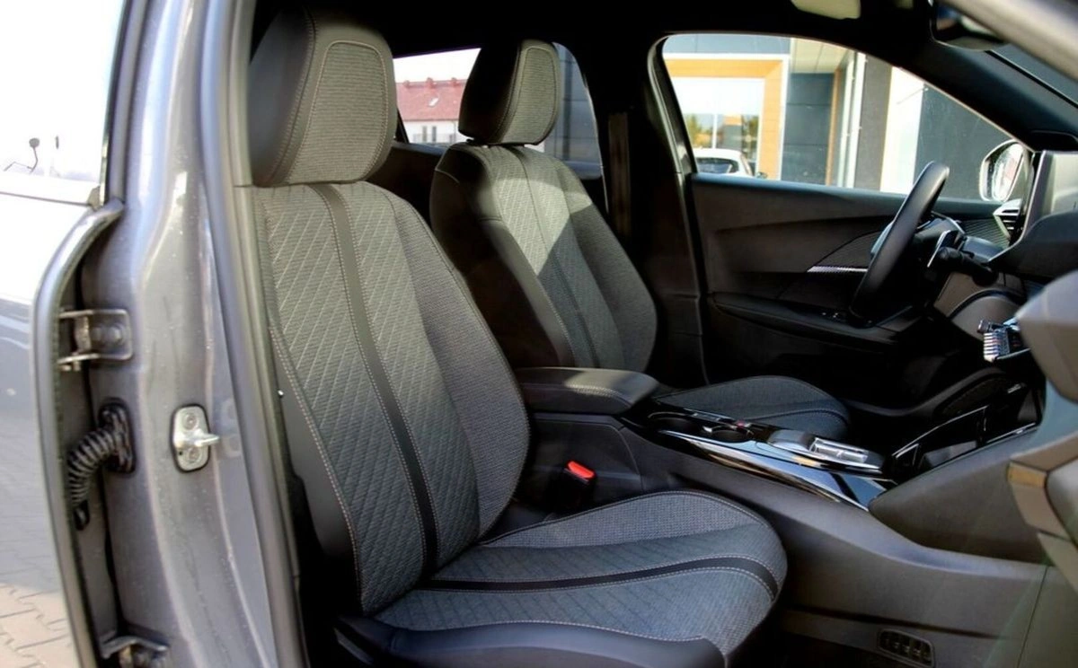 Peugeot 2008 - Zdjęcie 26