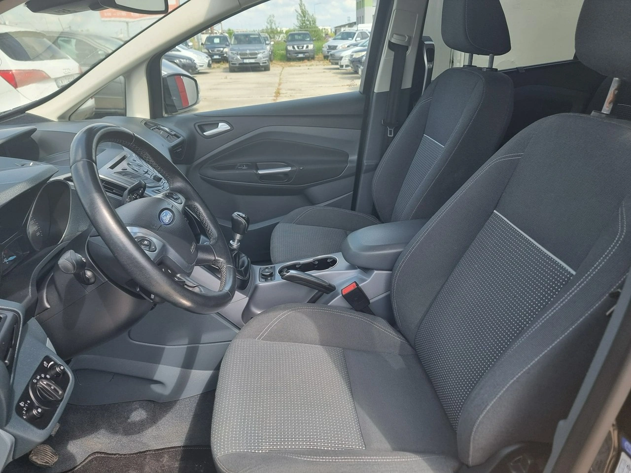 Ford Grand C-MAX - Zdjęcie 9