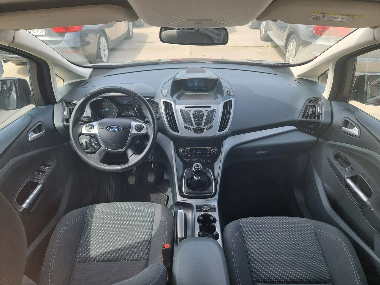 Ford Grand C-MAX - Zdjęcie 16