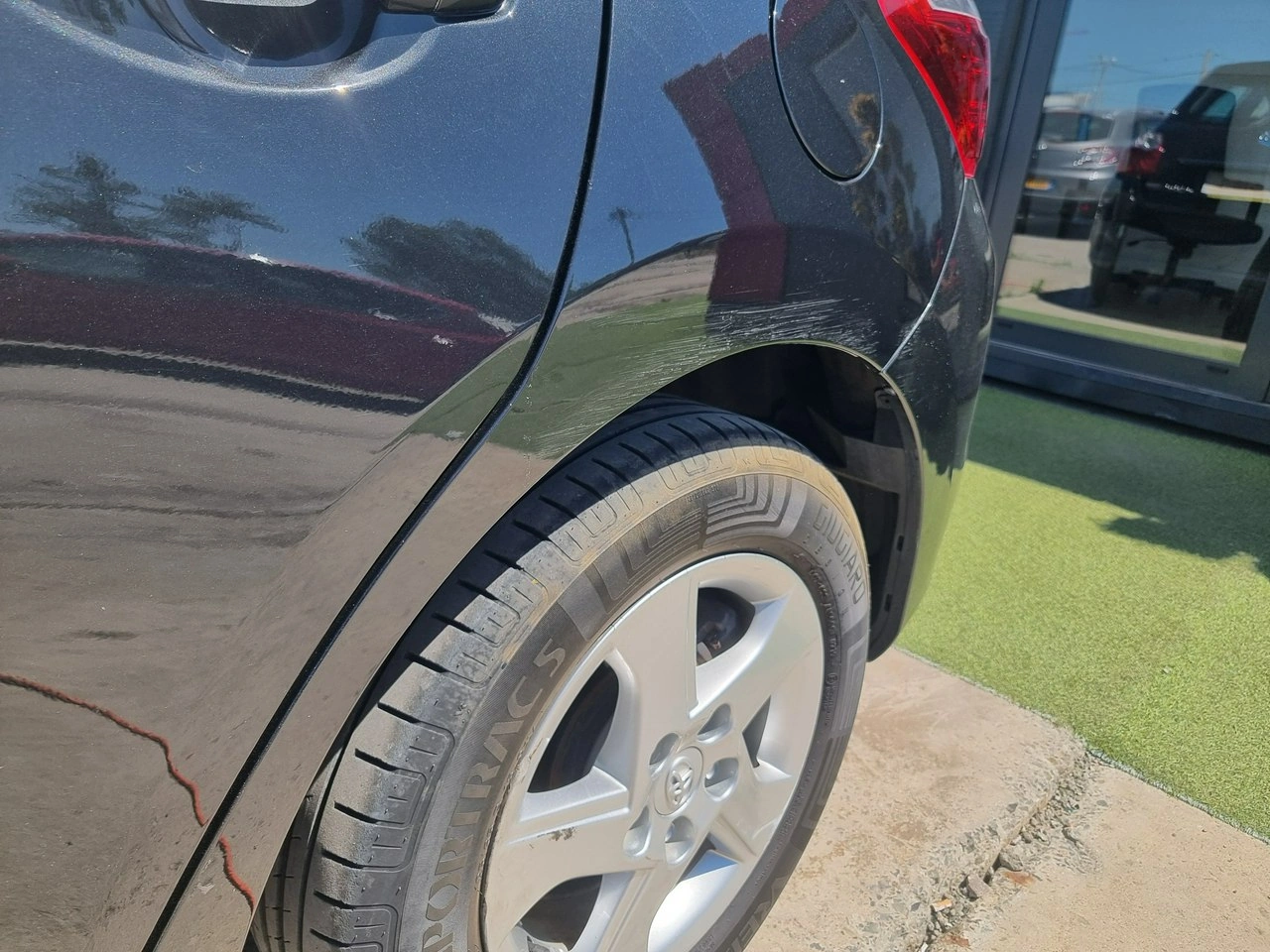 Toyota Auris - Zdjęcie 9