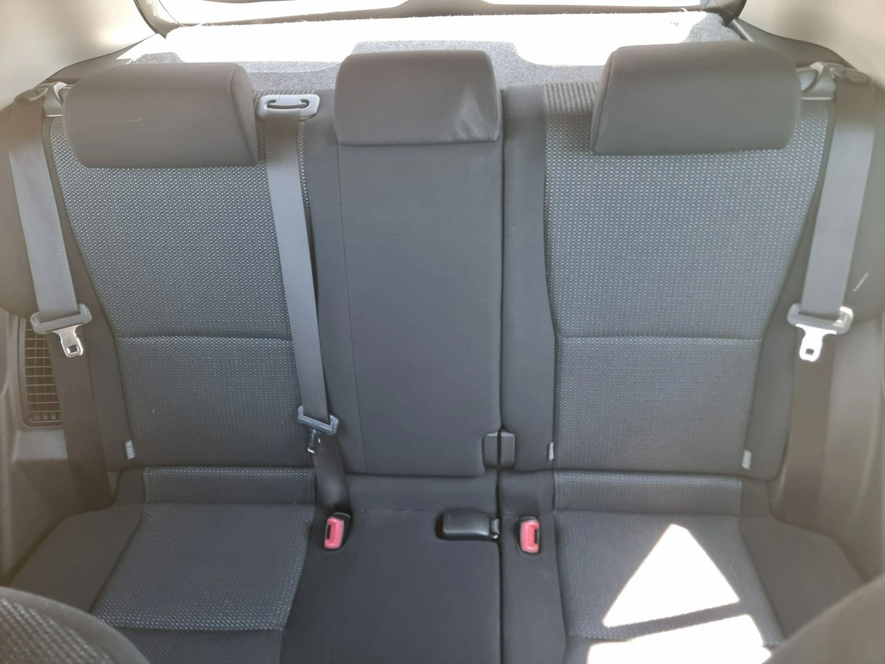 Toyota Auris - Zdjęcie 12