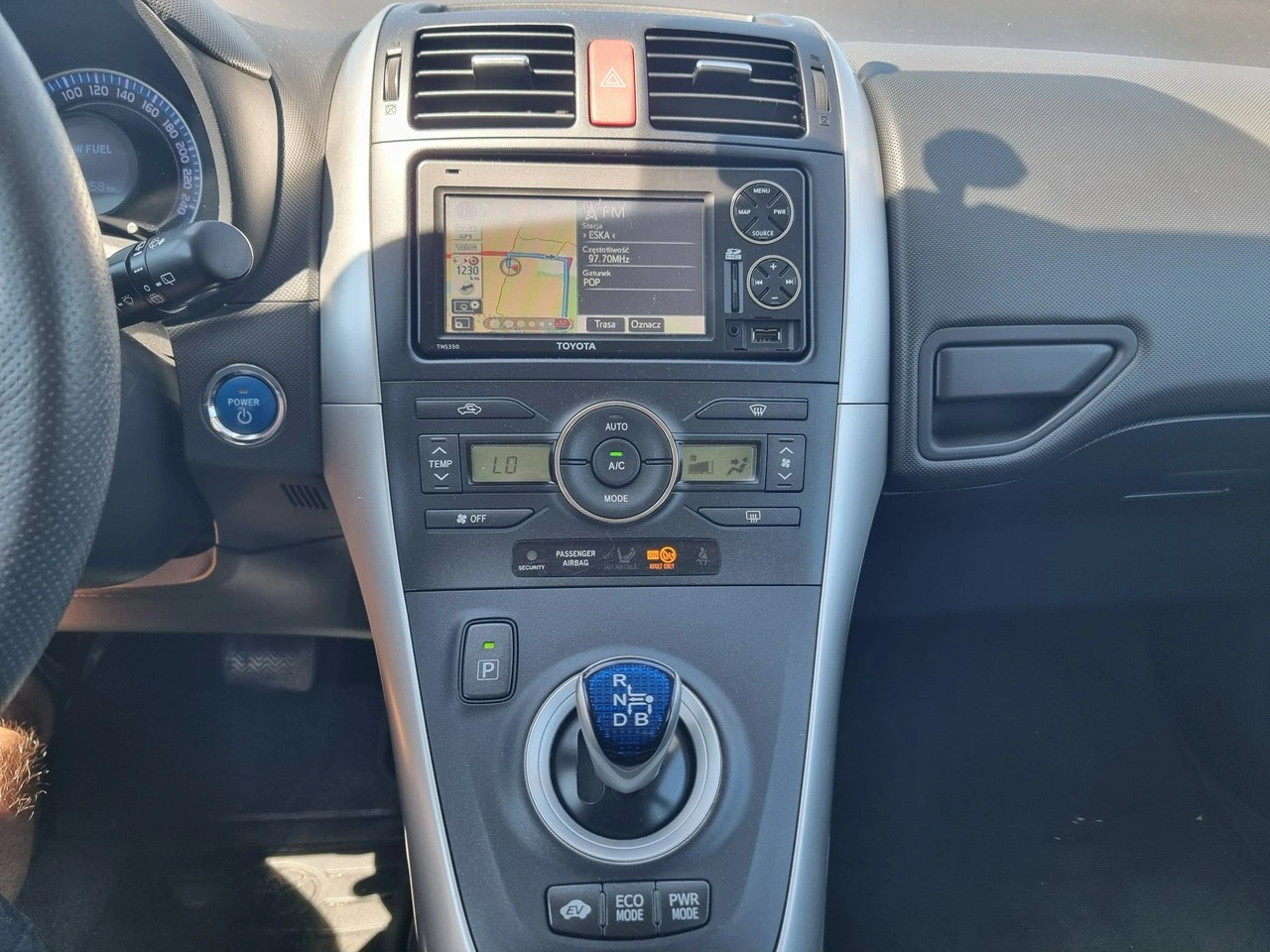 Toyota Auris - Zdjęcie 16