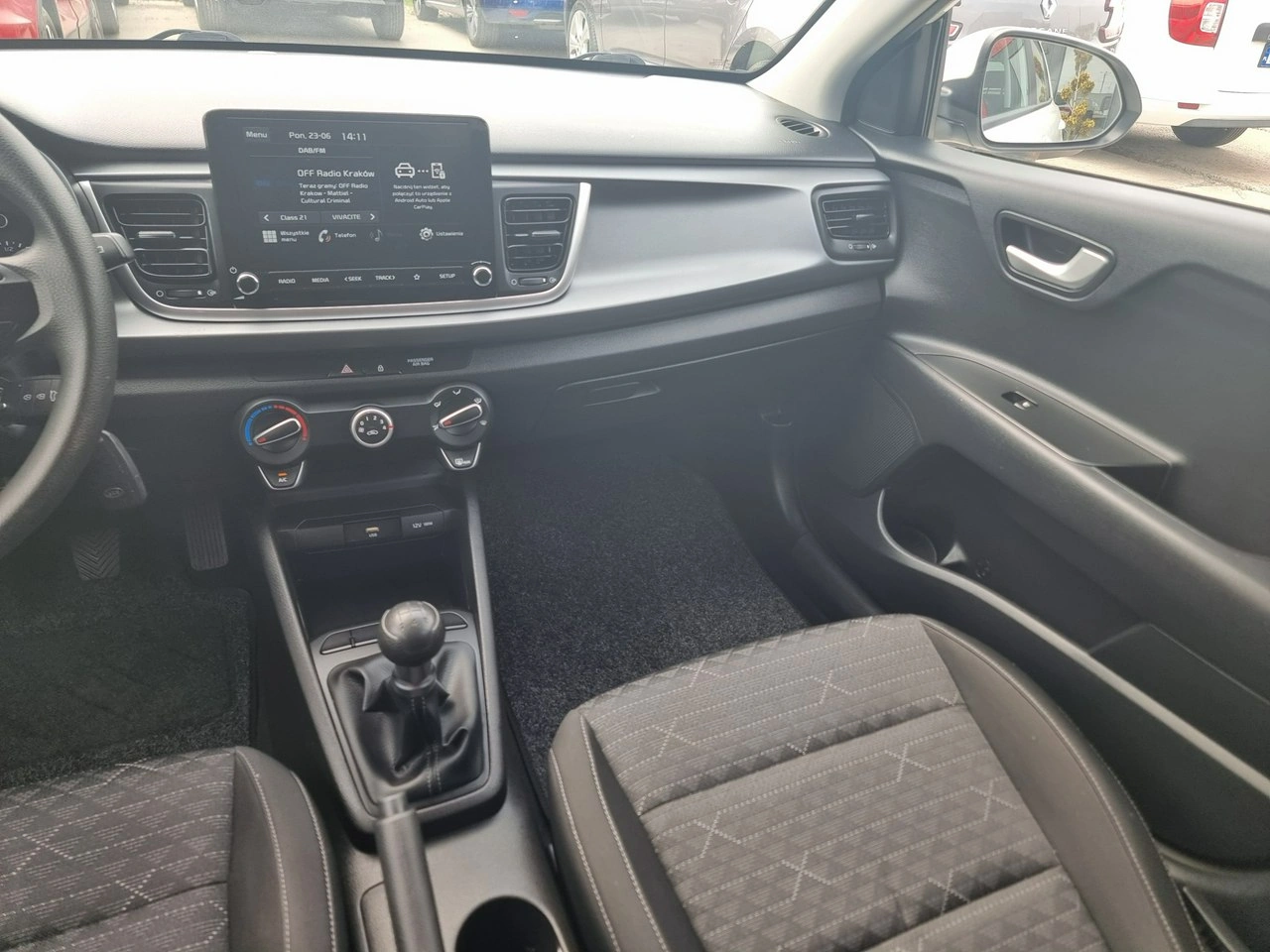 Kia Rio - Zdjęcie 14