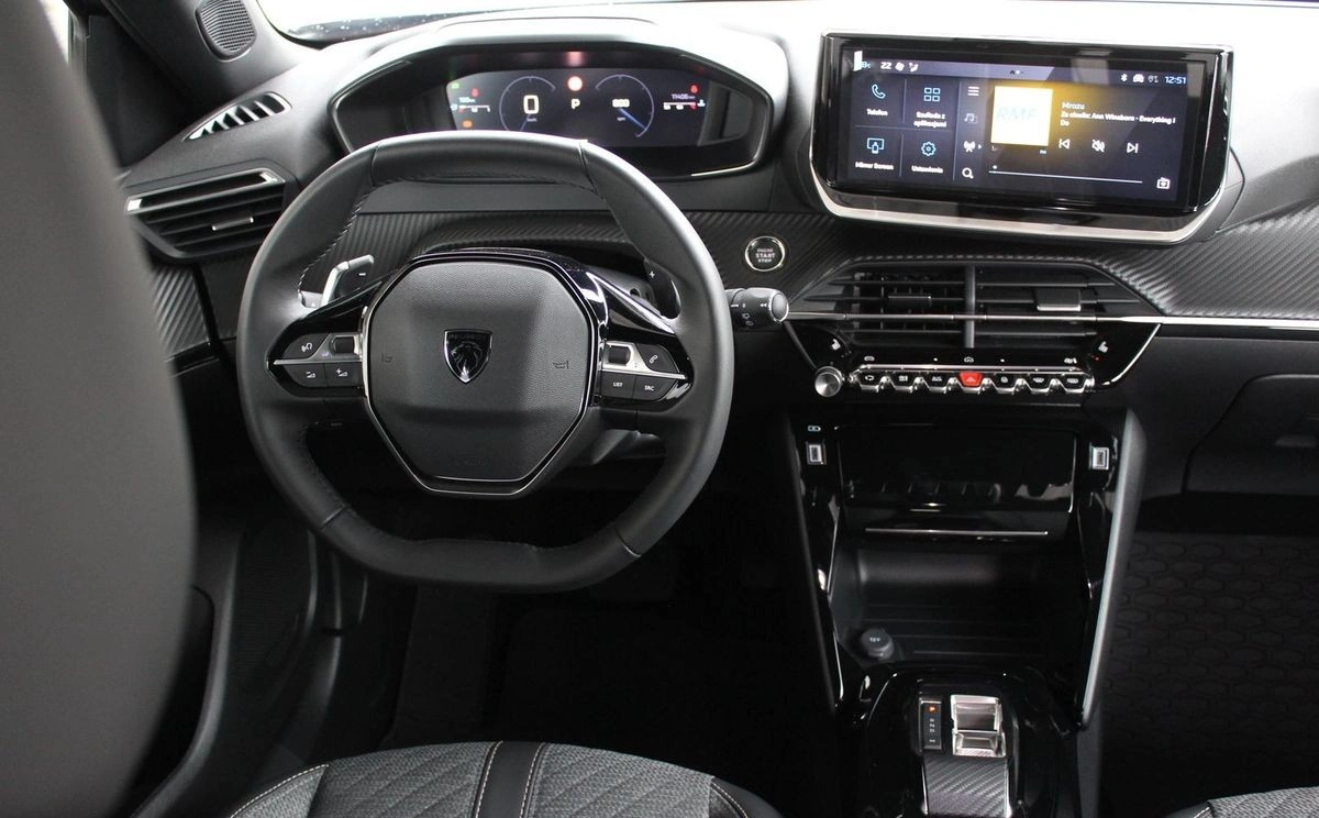 Peugeot 2008 - Zdjęcie 9