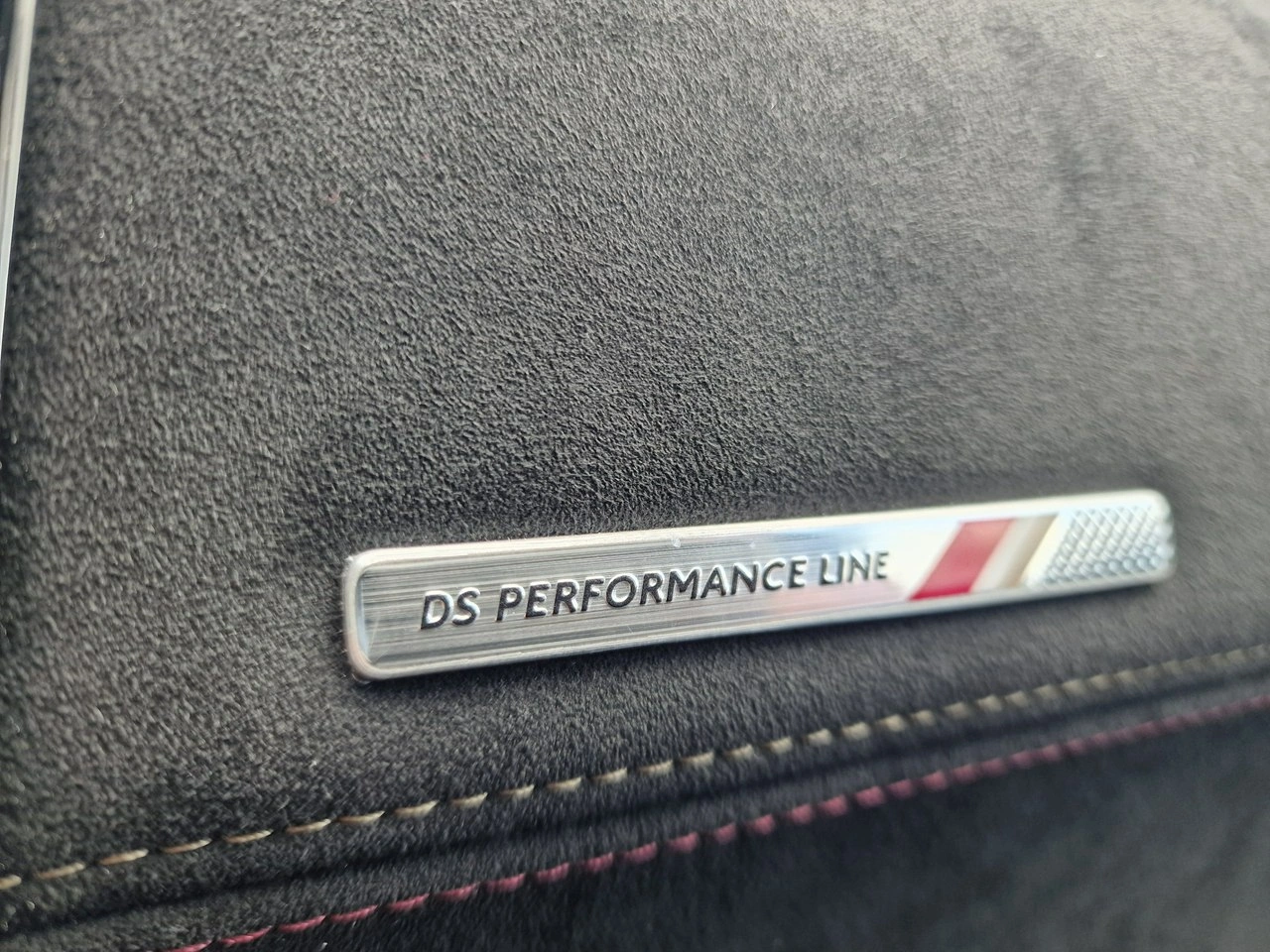 DS Automobiles DS 7 Crossback - Zdjęcie 31