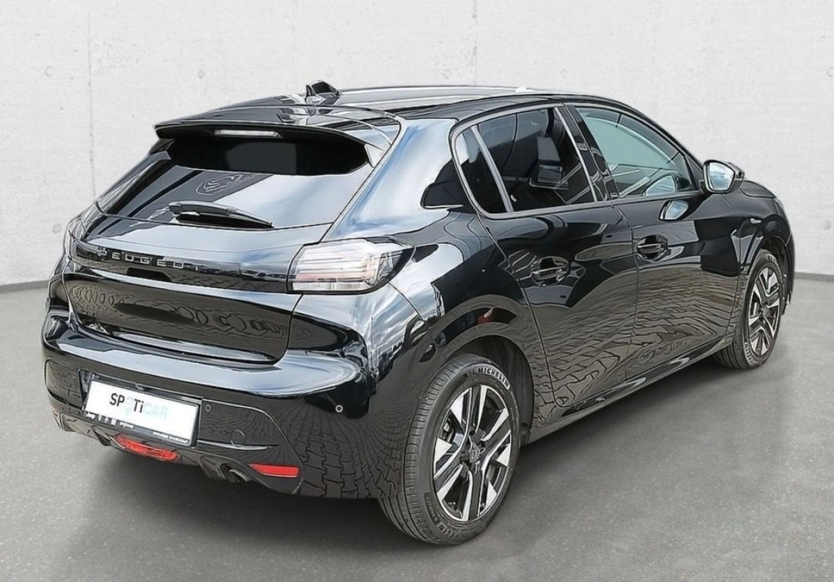 Peugeot 208 - Zdjęcie 2