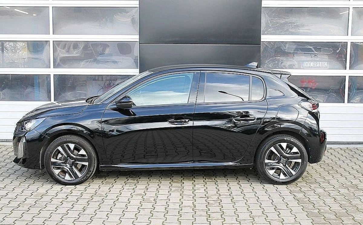 Peugeot 208 - Zdjęcie 10